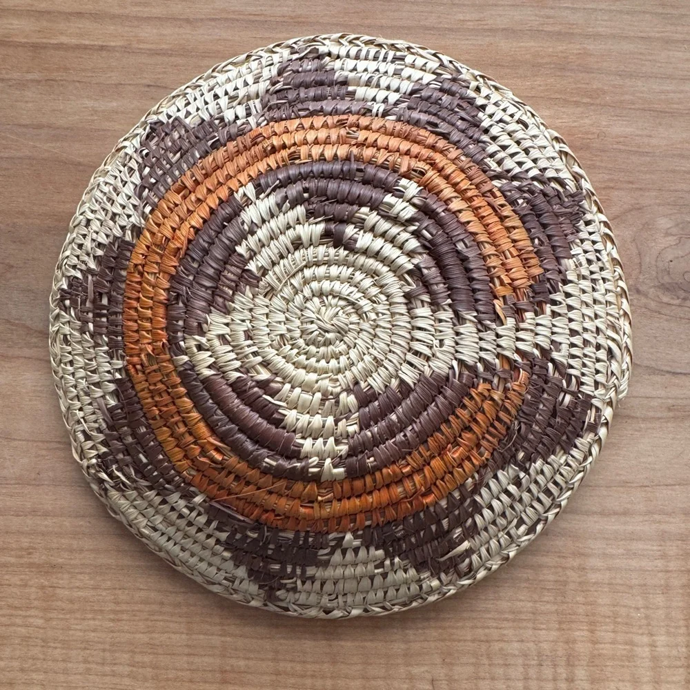 Southwestern Coiled Basket – Navajo-Inspired Wedding Pattern (8.5”)